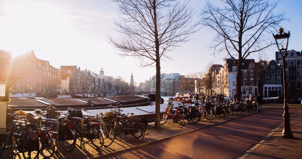 ‘Cannabis Store Amsterdam’ in strijd met openbare orde