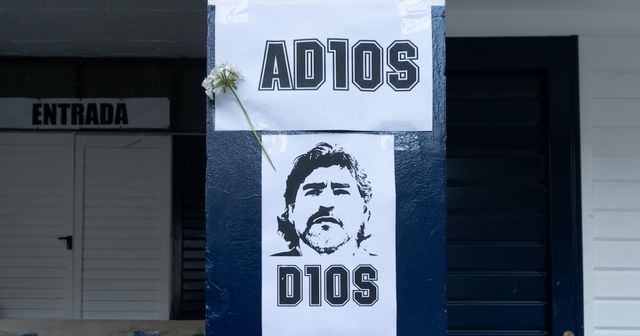 MARADONA, une icône sur le terrain, mais également auprès des tribunaux