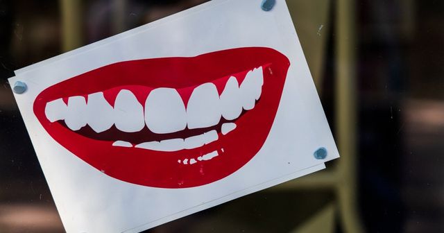 Vormmerk niet dood, leve de lippenstift