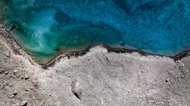 Trademark monitoring, image of coast